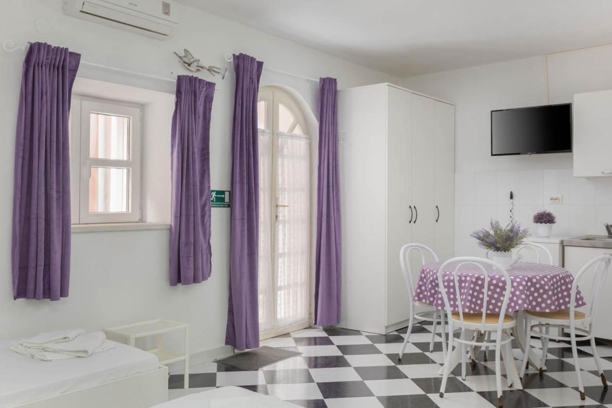 Apartmani Marija 포드고라 외부 사진