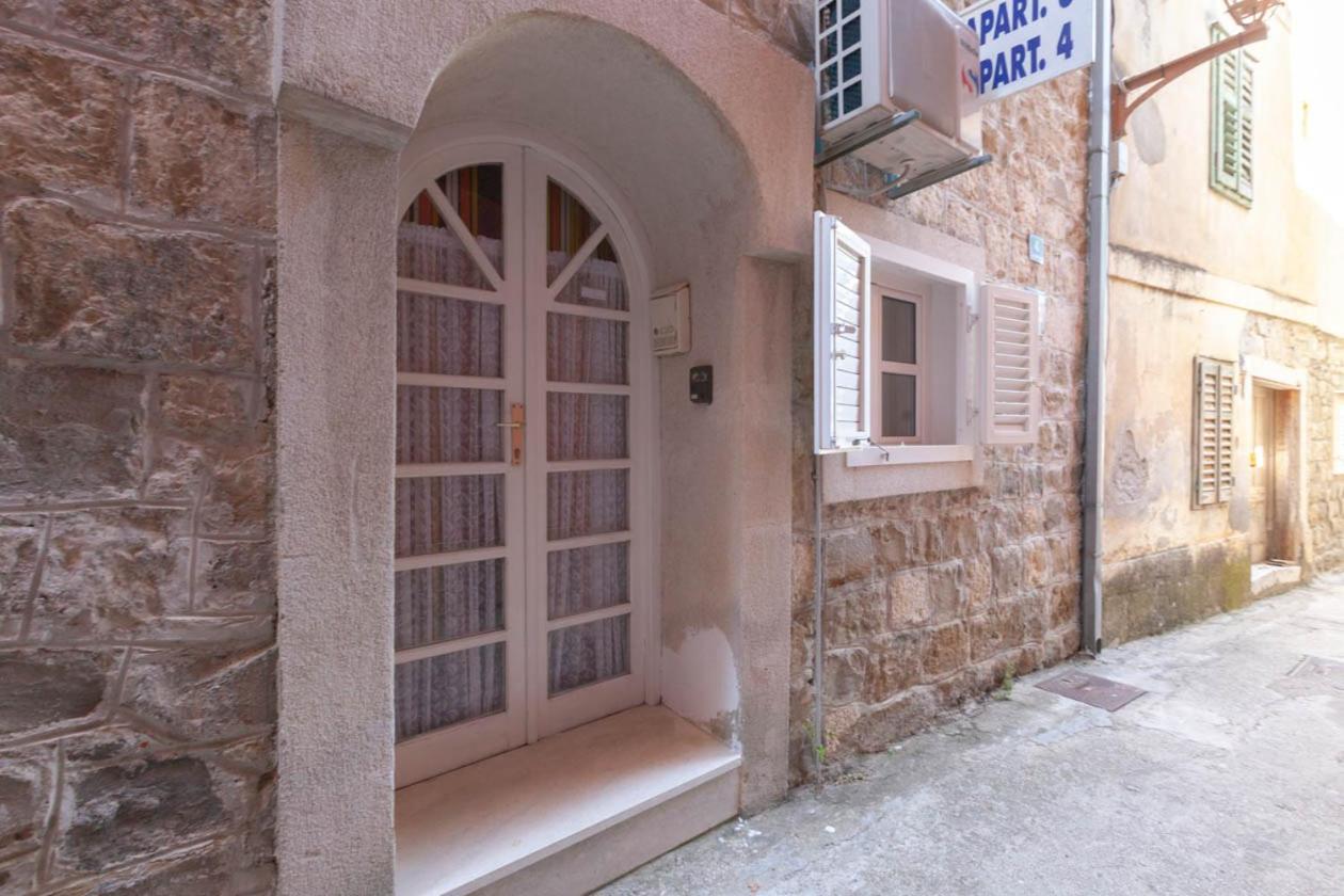 Apartmani Marija 포드고라 외부 사진