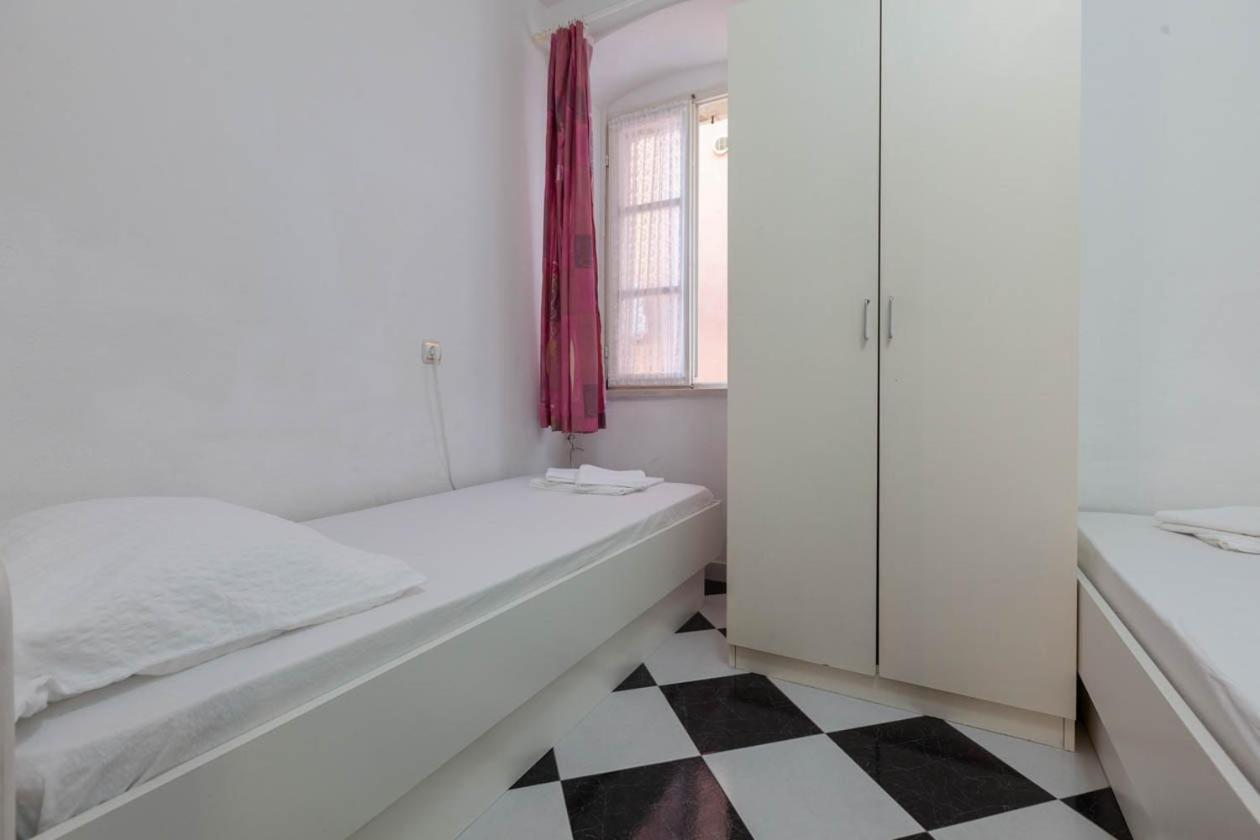 Apartmani Marija 포드고라 외부 사진