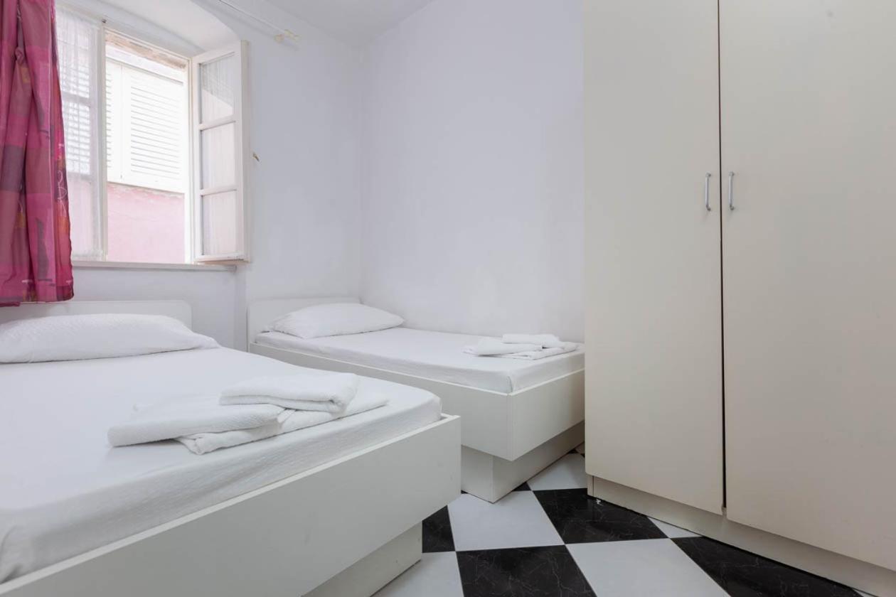 Apartmani Marija 포드고라 외부 사진